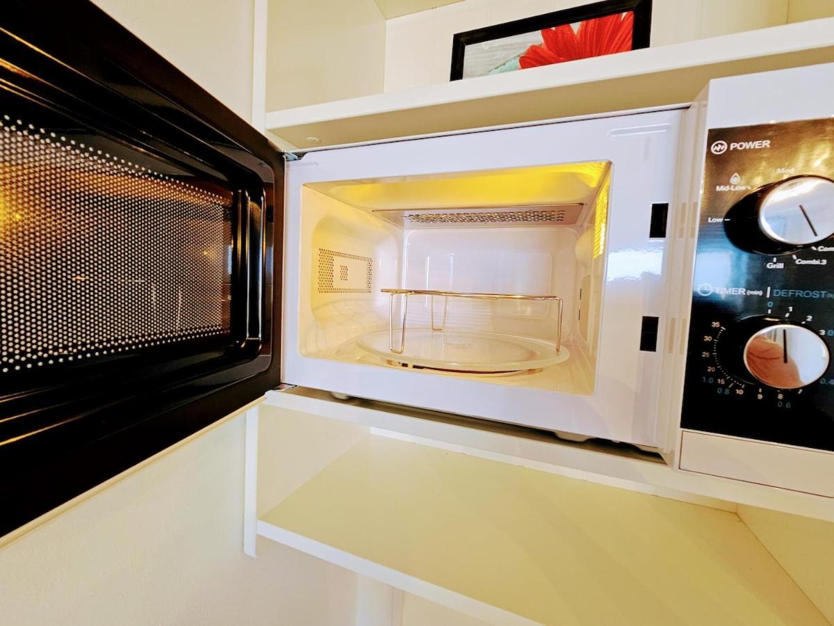 Apartmán Live-inn Cozy For 1-4 Guests, 20 Mins To Center, Lift, Gym, Reception, Parking, Roof Terrace, Game & Party Praha